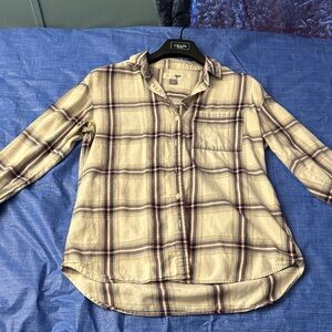Old Navy off-White Shirt with Tan and Navy Stripes